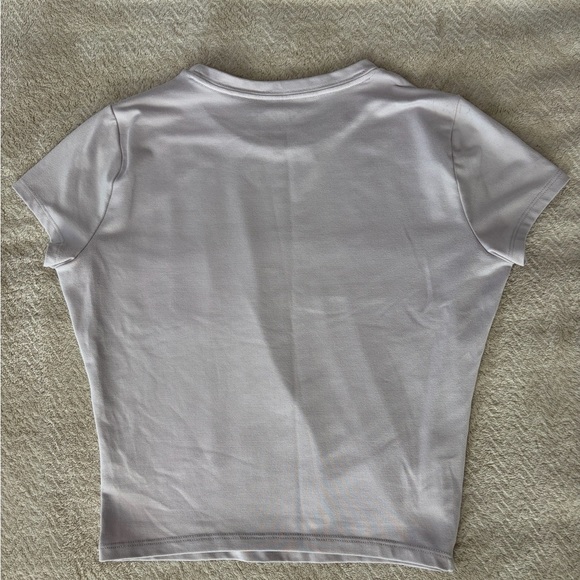 Hollister Women's Light Pink Crewneck Short Sleeve Tee - Picture 2 of 3